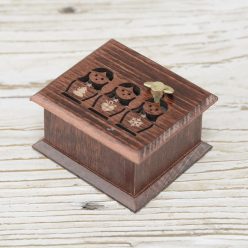   Moscow Nights / Подмосковные Вечера wind-up music box mahogany